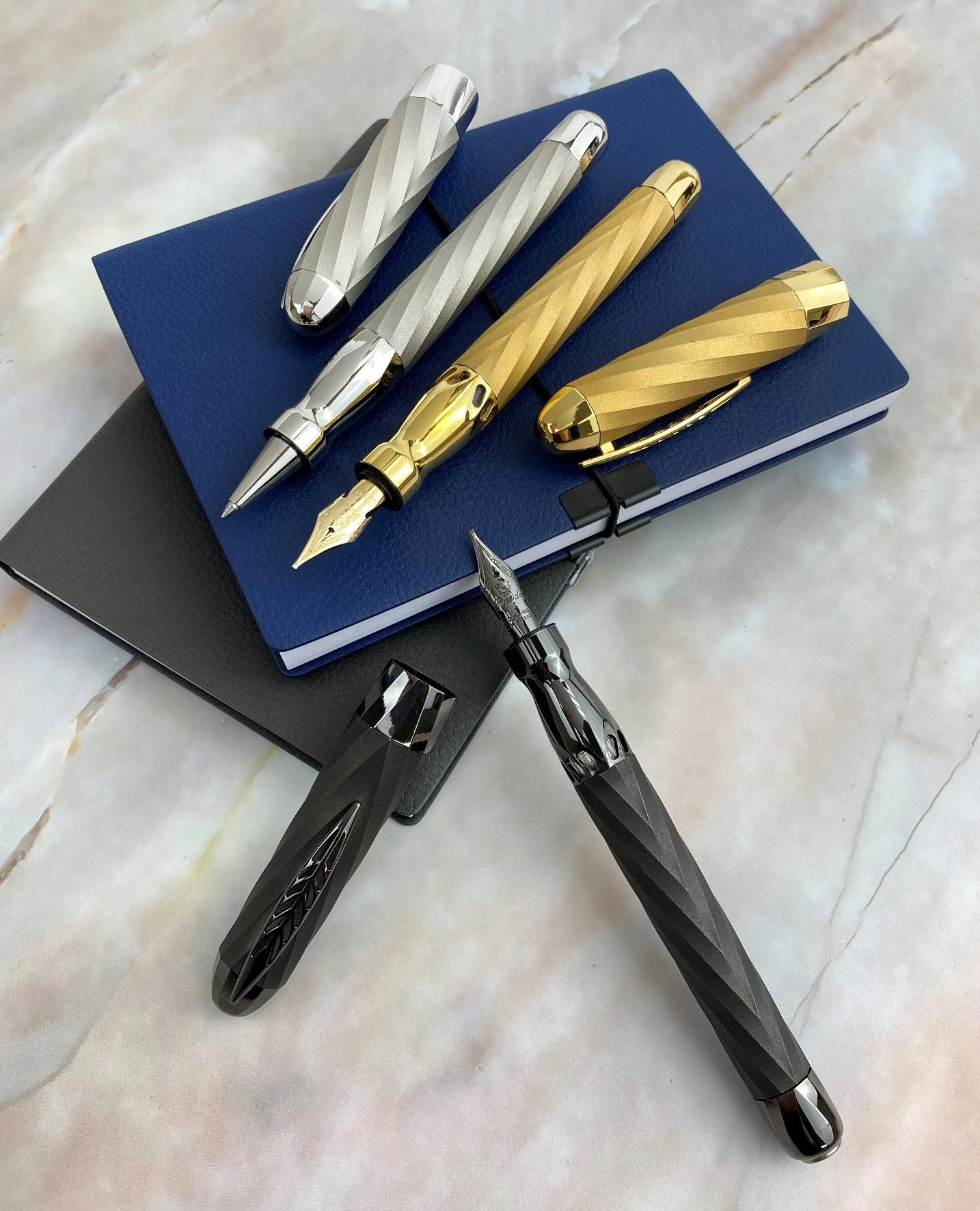 Pineider Jewelers Matrix Limited Edition Sterling Silver Rollerball Pen, Palladium Plated 5 Pineider Jewelers Matrix Limited Edition Sterling Silver Rollerball Pen, Palladium Plated - Image 3
